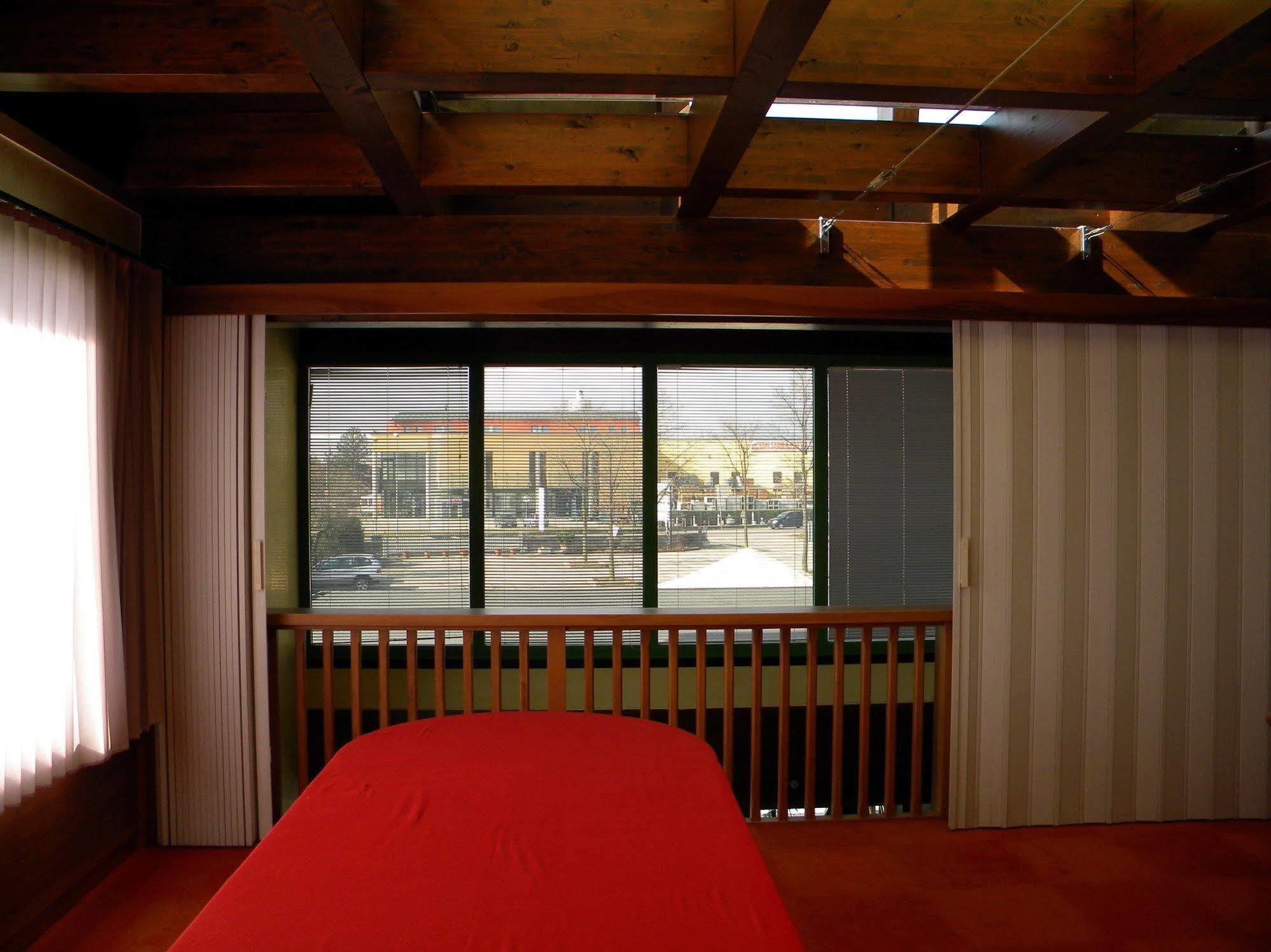 Hotel Corone Caerano Di San Marco Extérieur photo